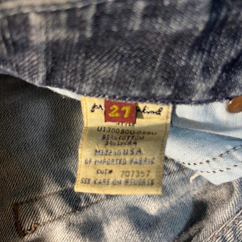 Vintage  Denim Shorts w embellished pockets - Picture 5 of 6